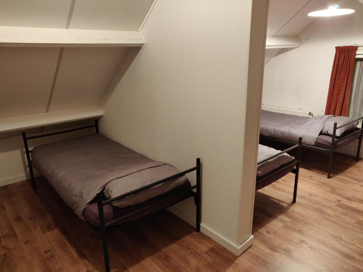 Vakantiehuis Achterhuis Ons Hoekje Houten Exterior foto