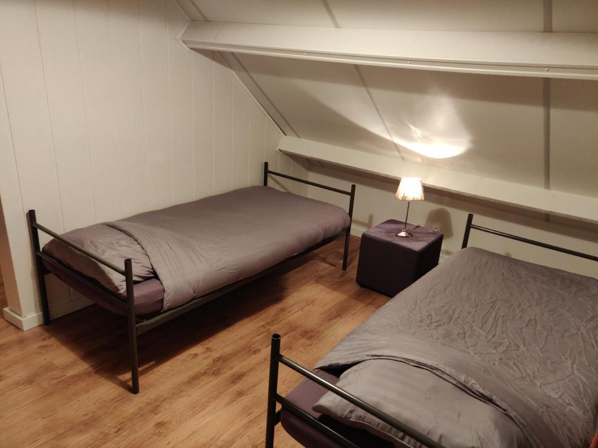 Vakantiehuis Achterhuis Ons Hoekje Houten Exterior foto